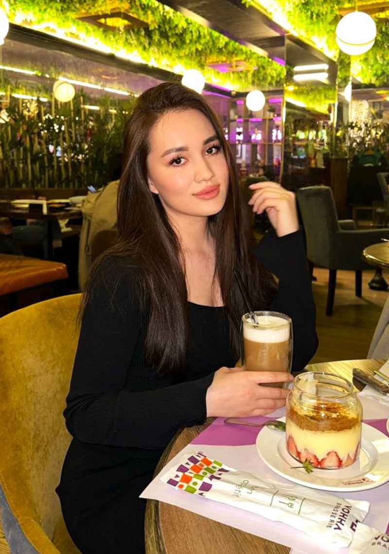 Isabelle - mature companion