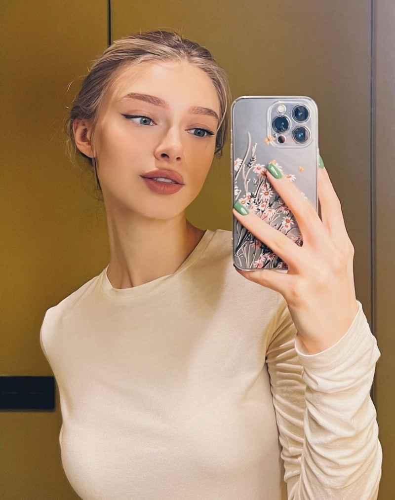 Marie - outcall available