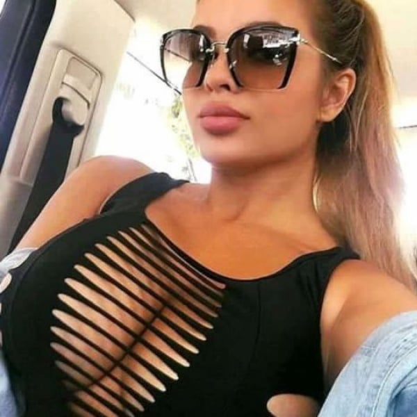 Olivia - touring