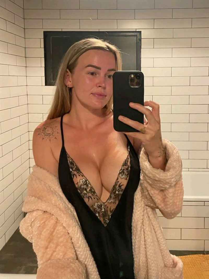 Martha - mature companion
