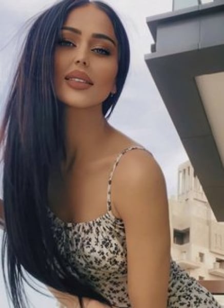 Gillian - outcall available