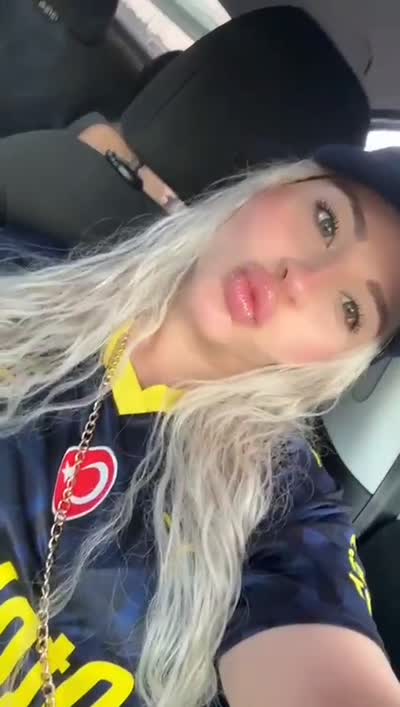 Lucy - incall tonight