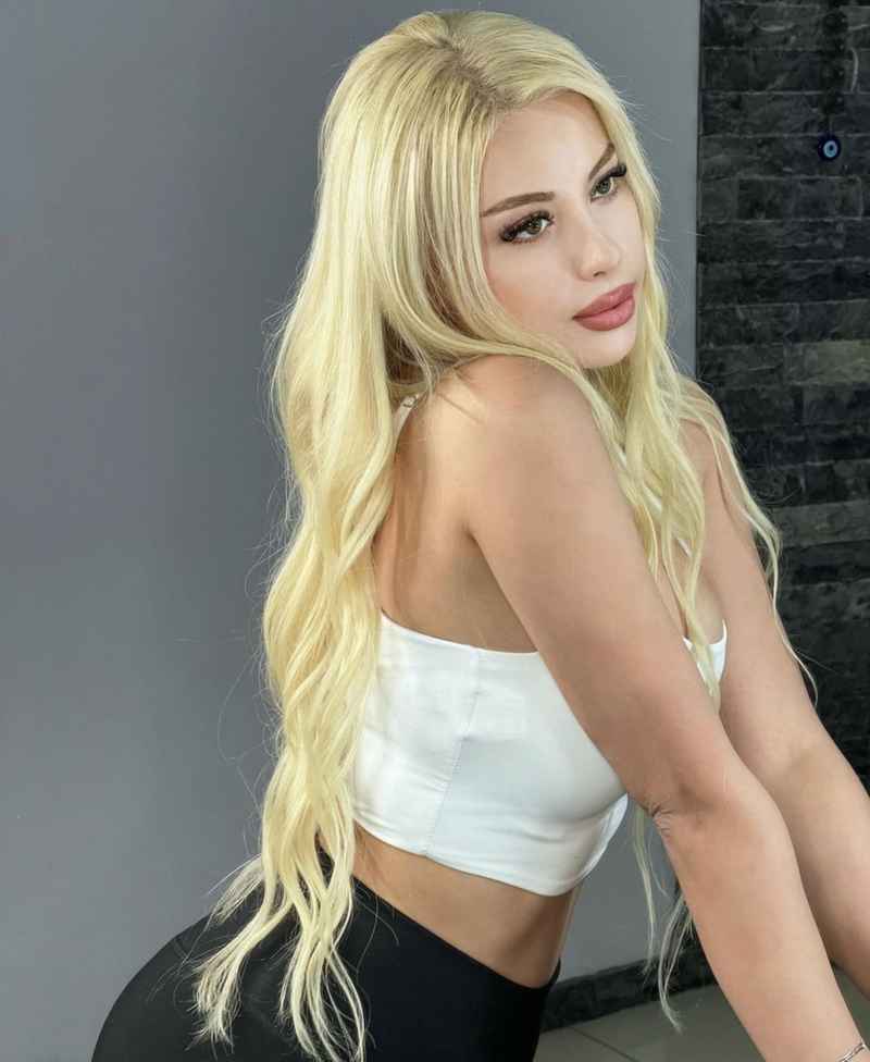 Eleanor - new in town
