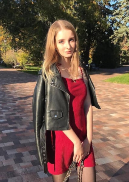 Marilou - brunette