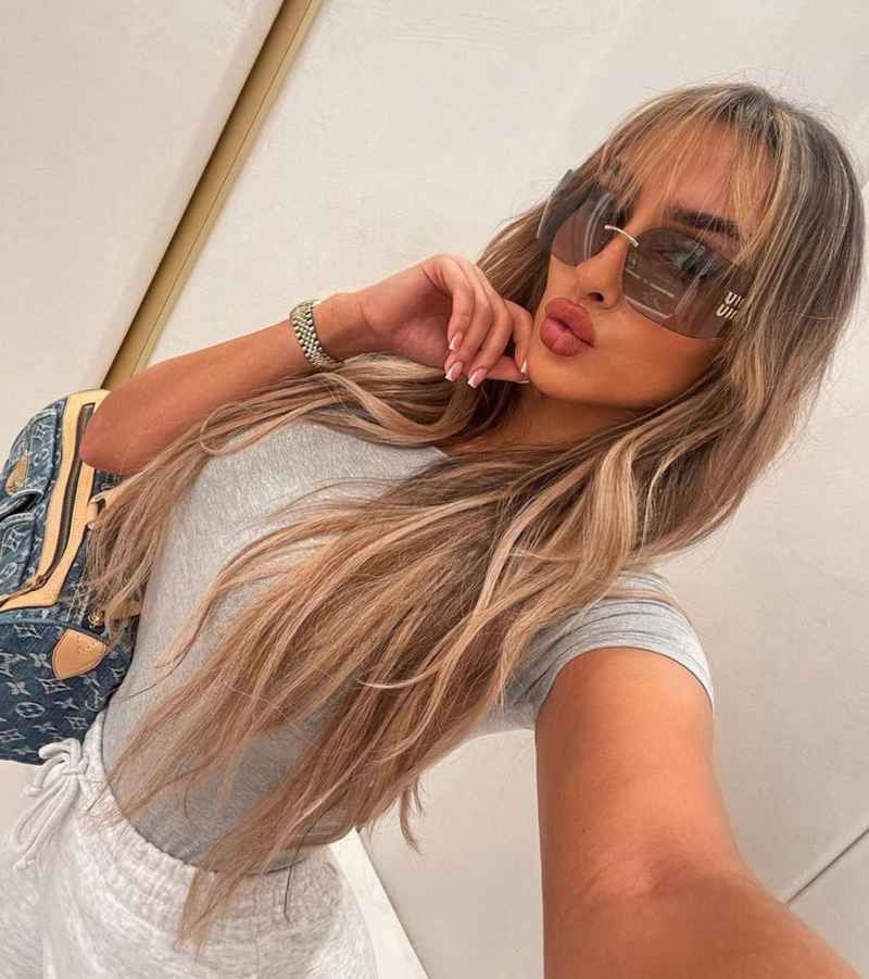Theresa - brunette
