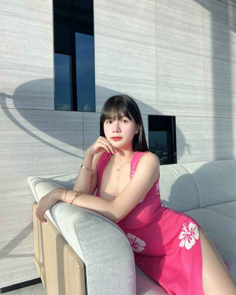 Christina - GFE