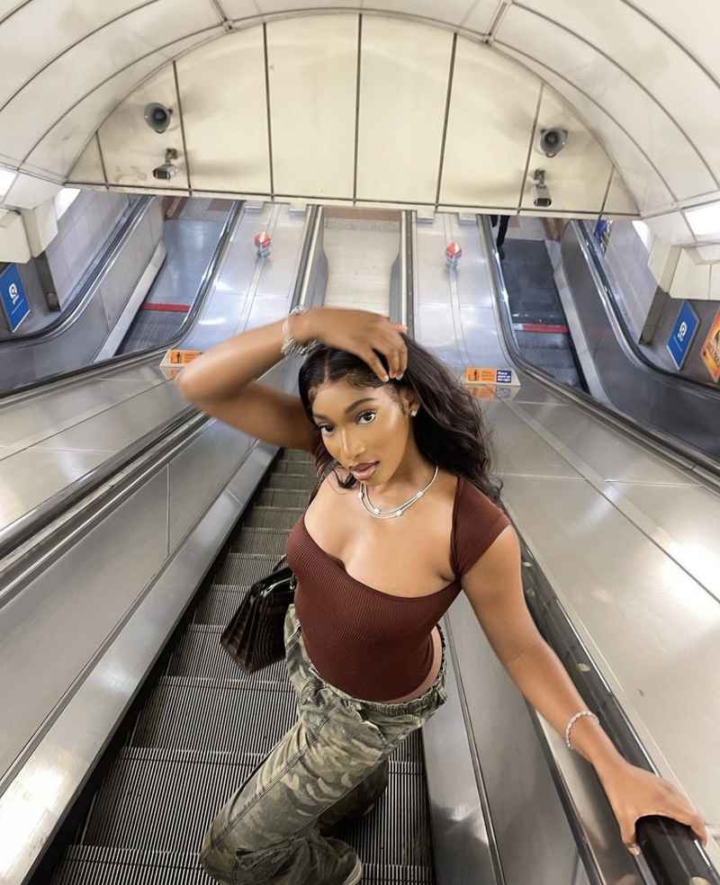 Yvette - open minded