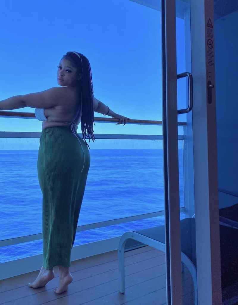 Fleur - GFE