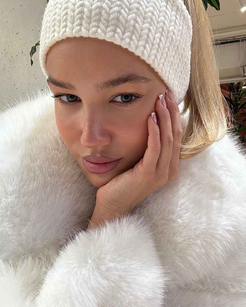 Amanda - blonde