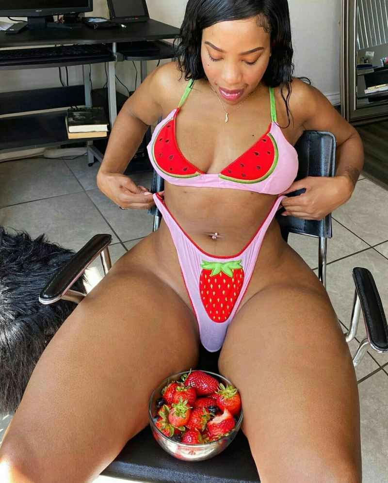 Heather - curvy