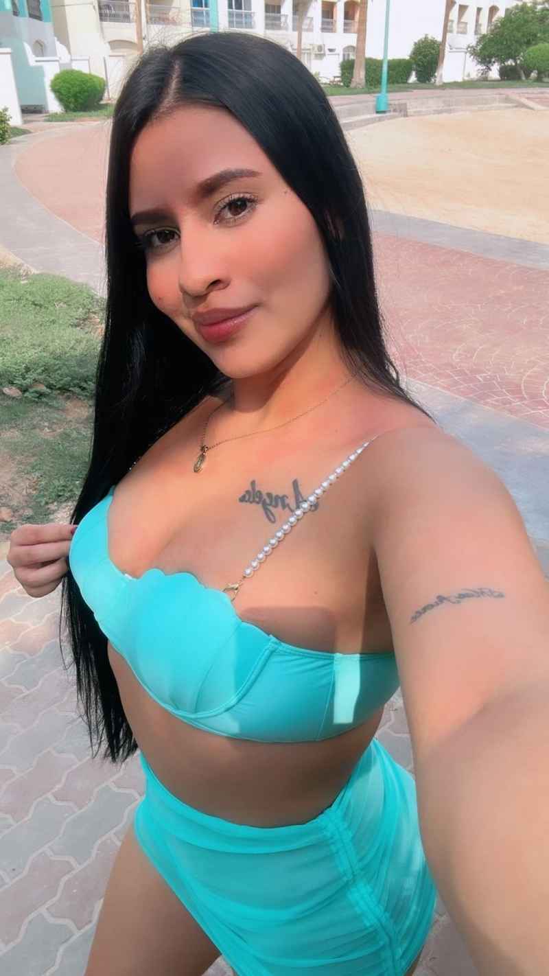 Candice - mature companion