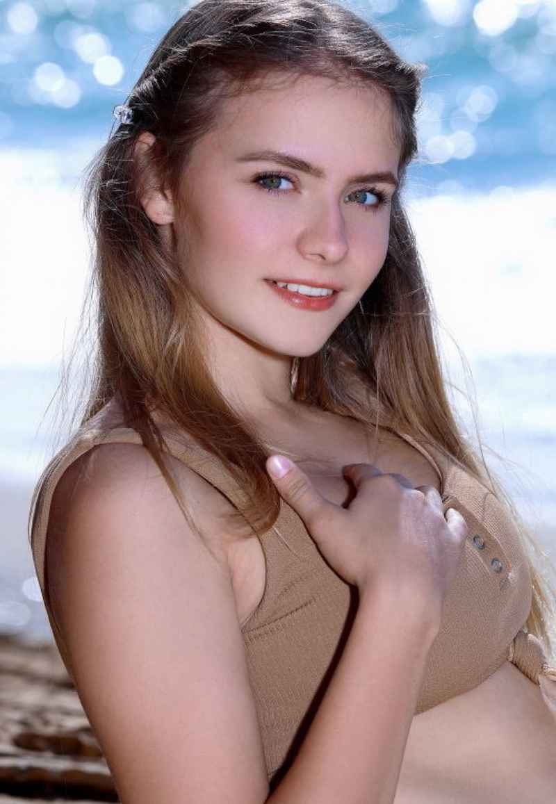 Janice - outcall available