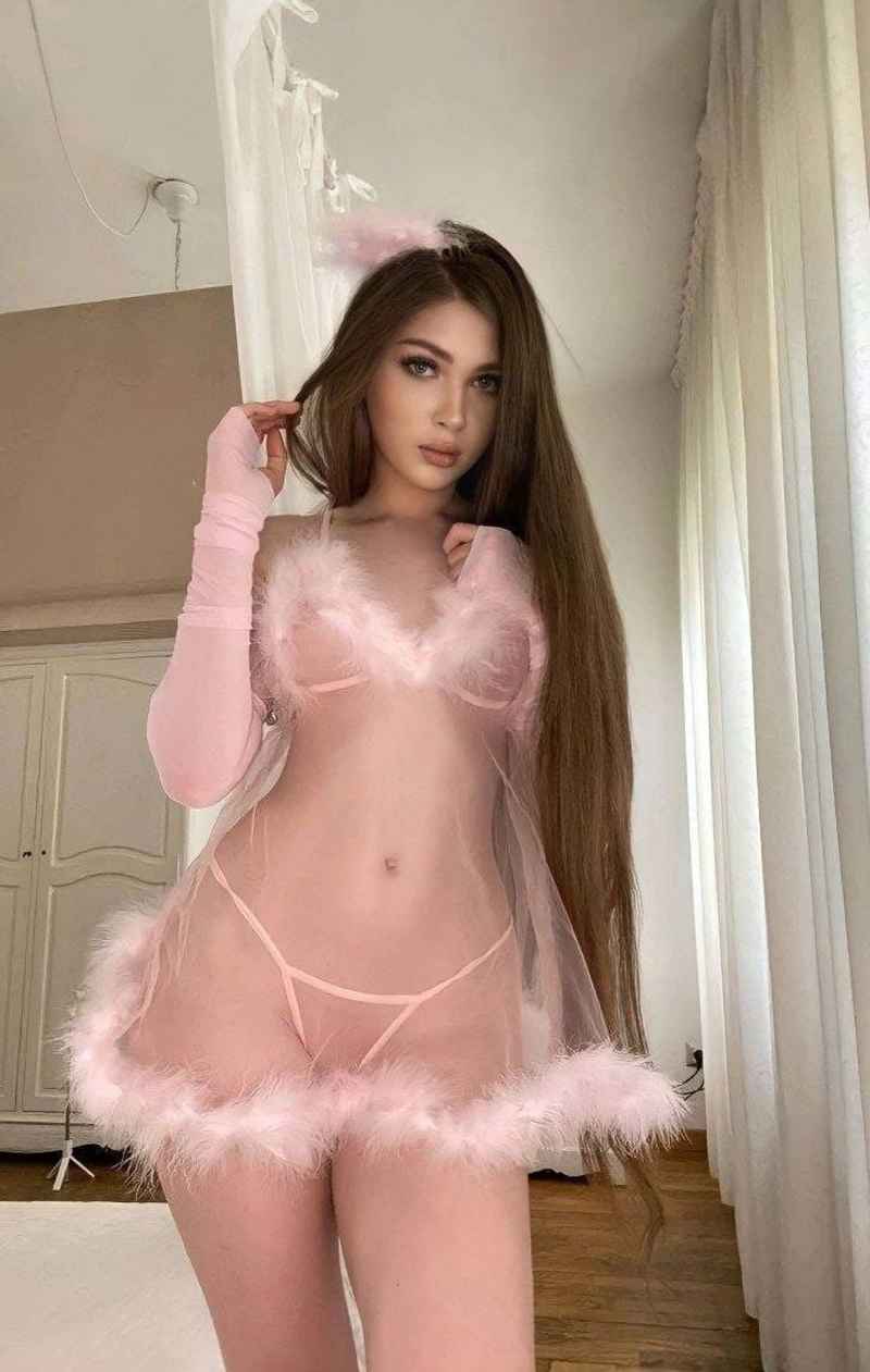 Madeline - open minded