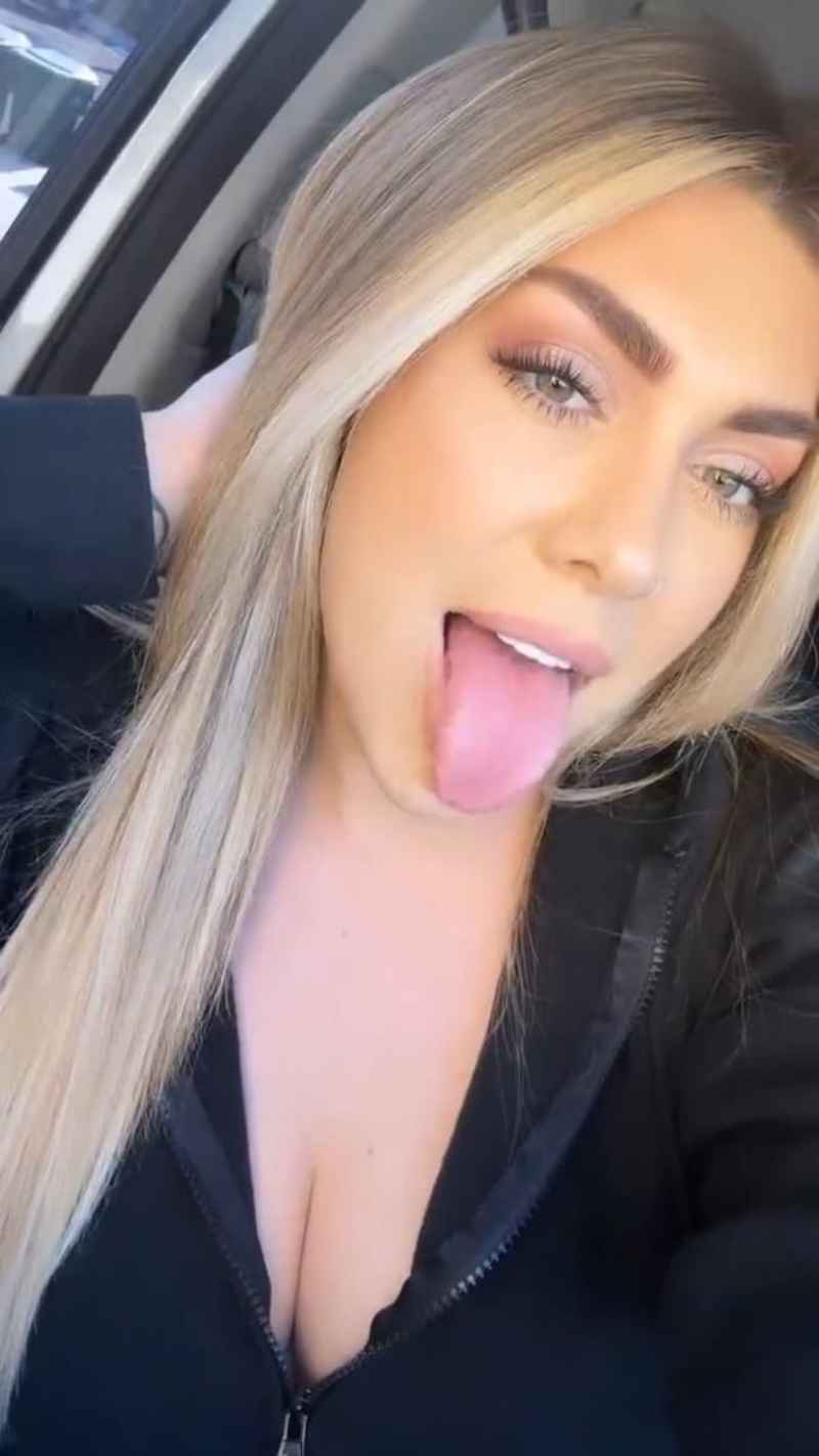 Camille - curvy