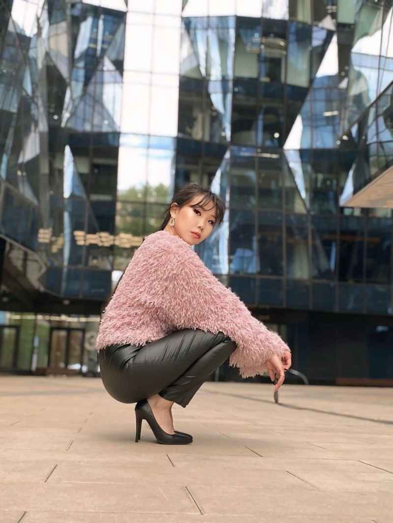 Elizabeth - visiting