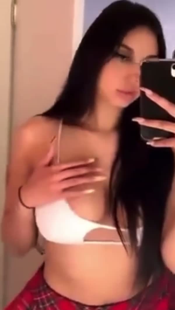 Ariah - petite