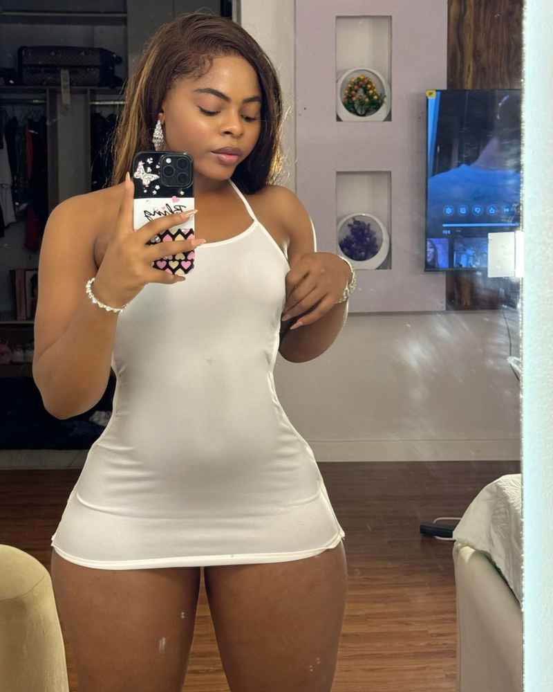 Ella - incall tonight