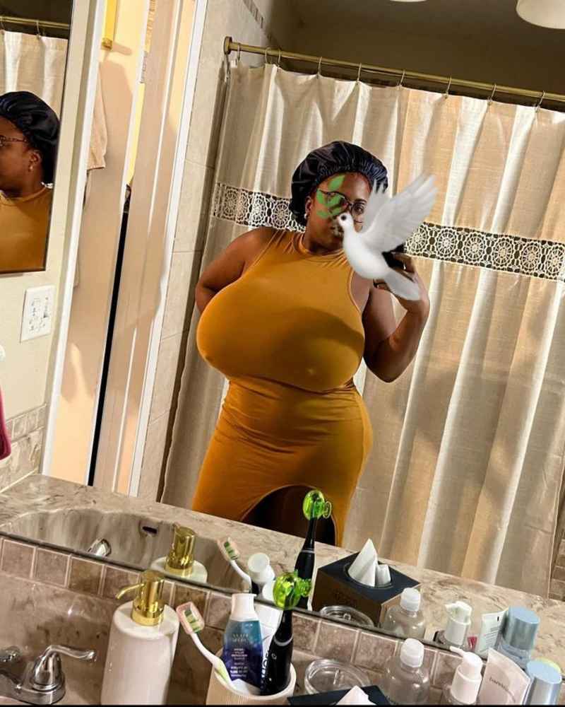 Jessica - curvy