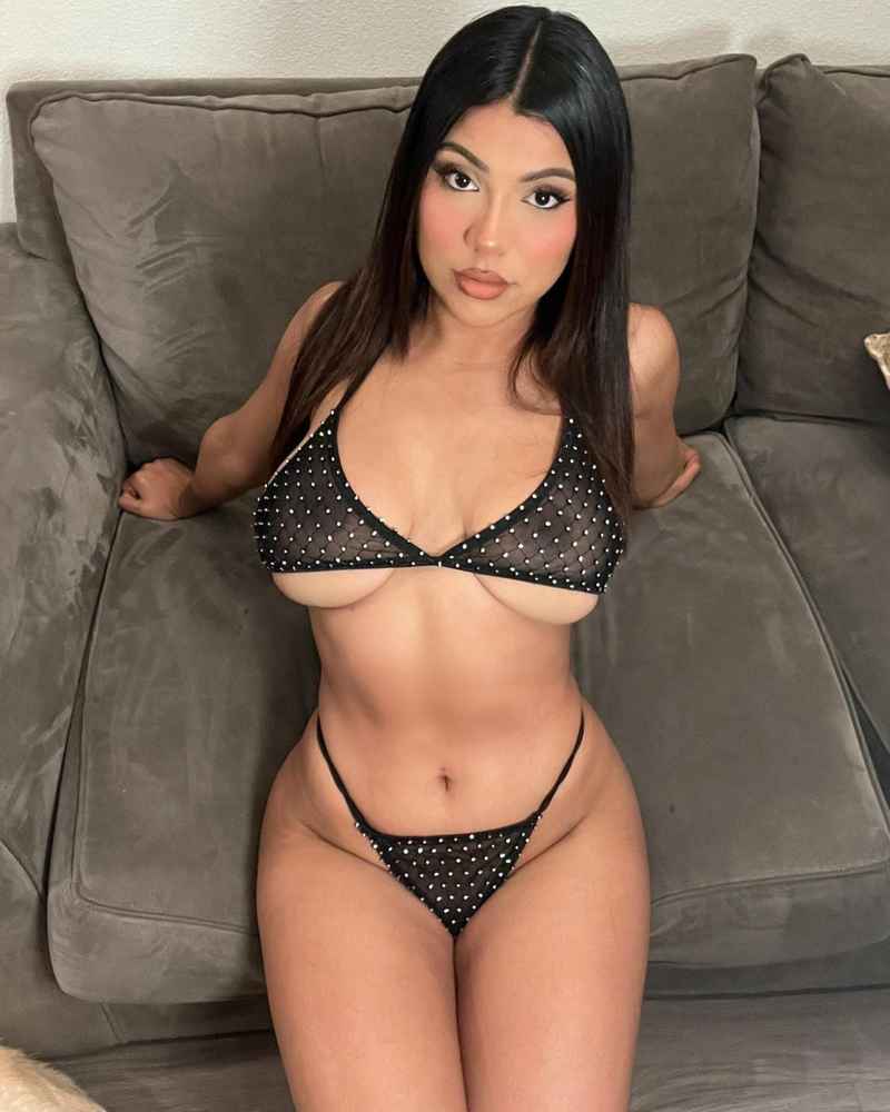 Kamryn - open minded