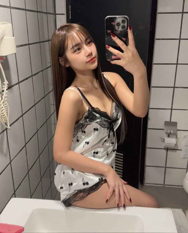 Lara - petite
