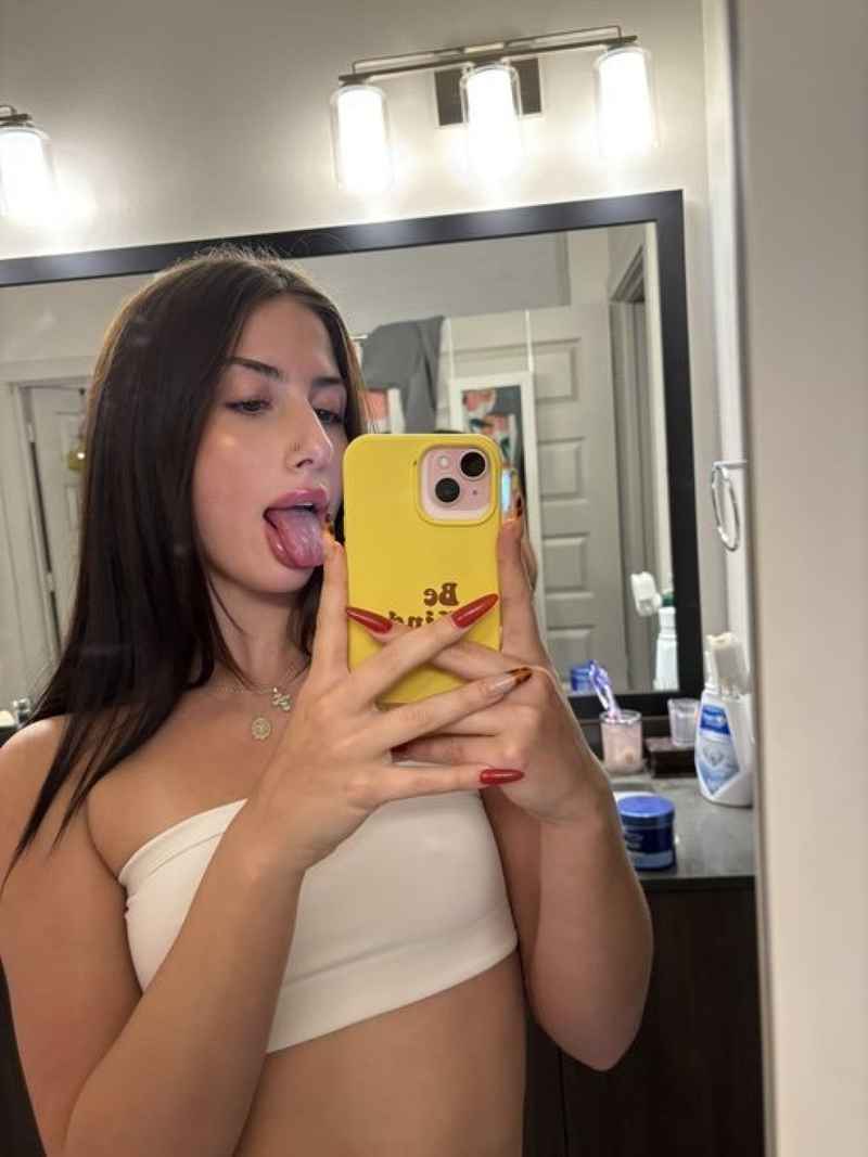 Lauren - touring