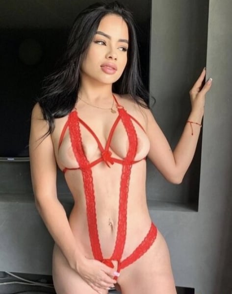 Christina - independent companion