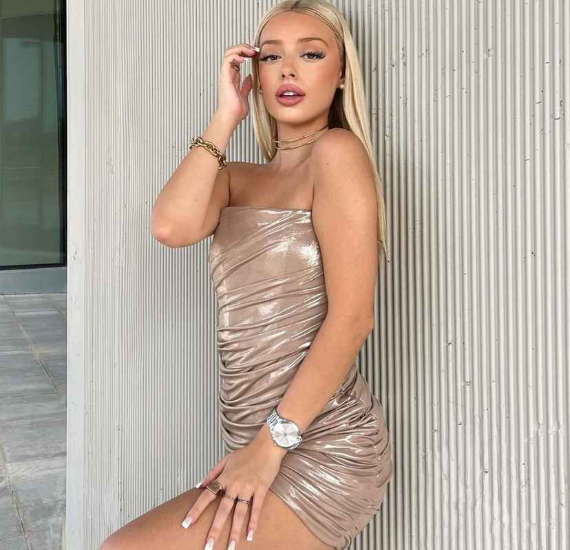 Kaylee - blonde