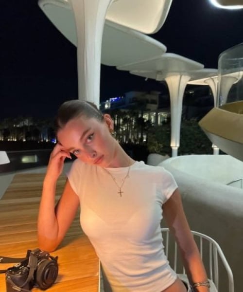 Shannon - independent companion