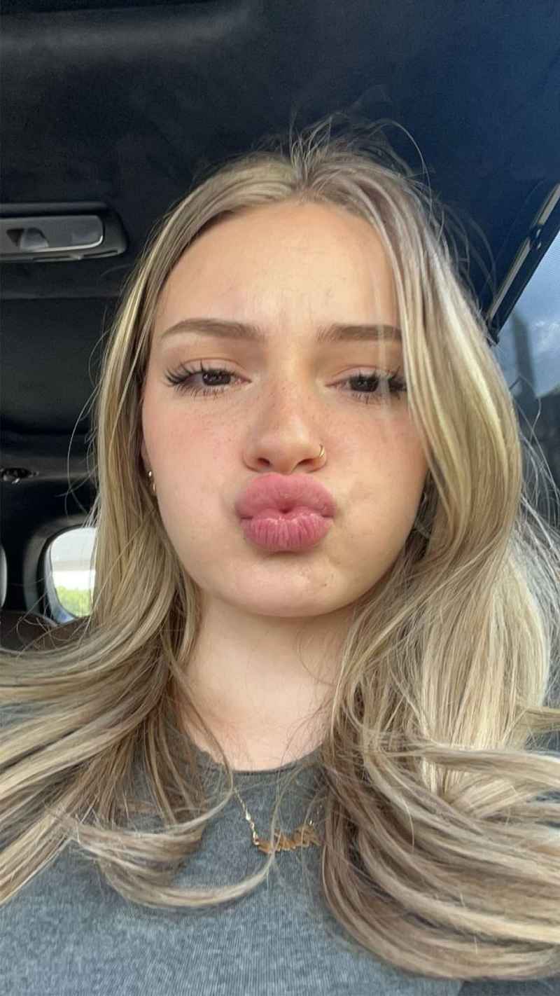 Jazlyn - party girl