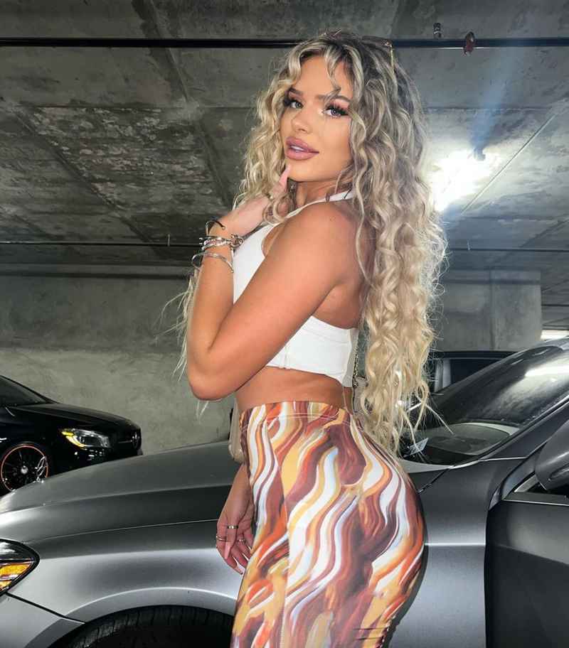 Naomi - new in town
