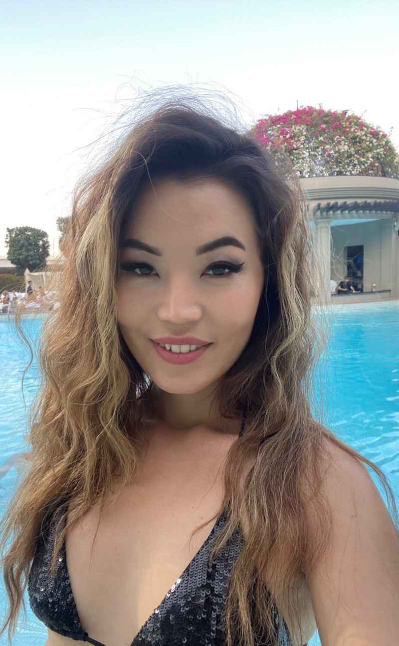 Robin - outcall available