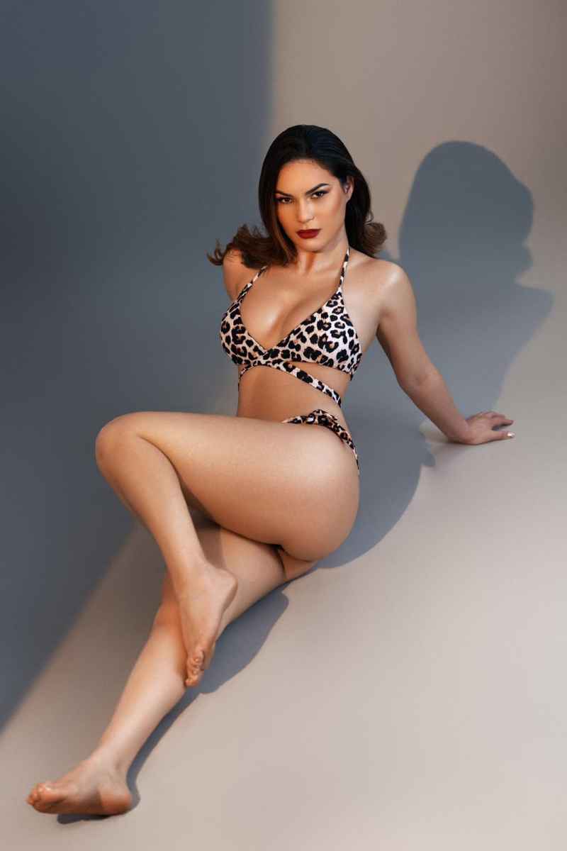 Judith - discreet meetings