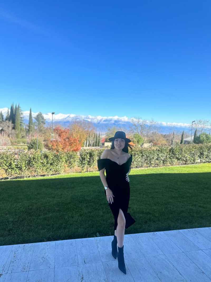 Helene - curvy