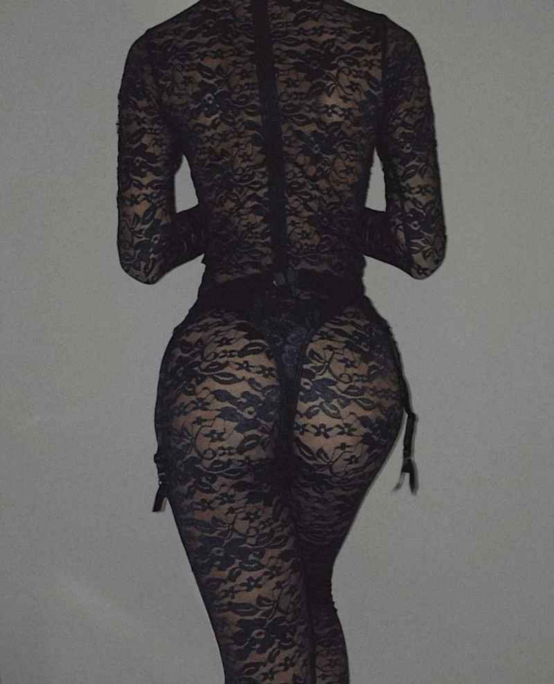 Stephanie - touring