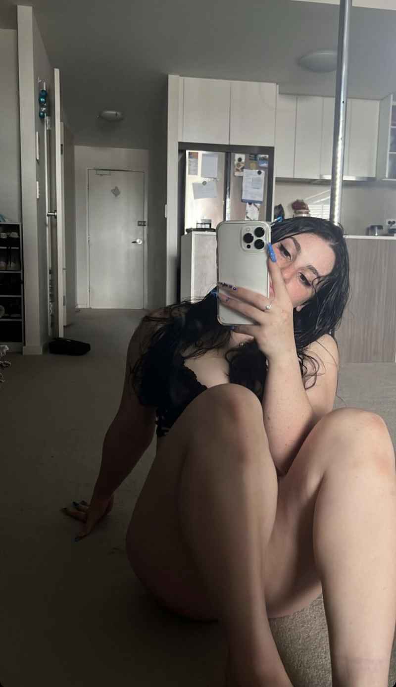 Gianna - new in town