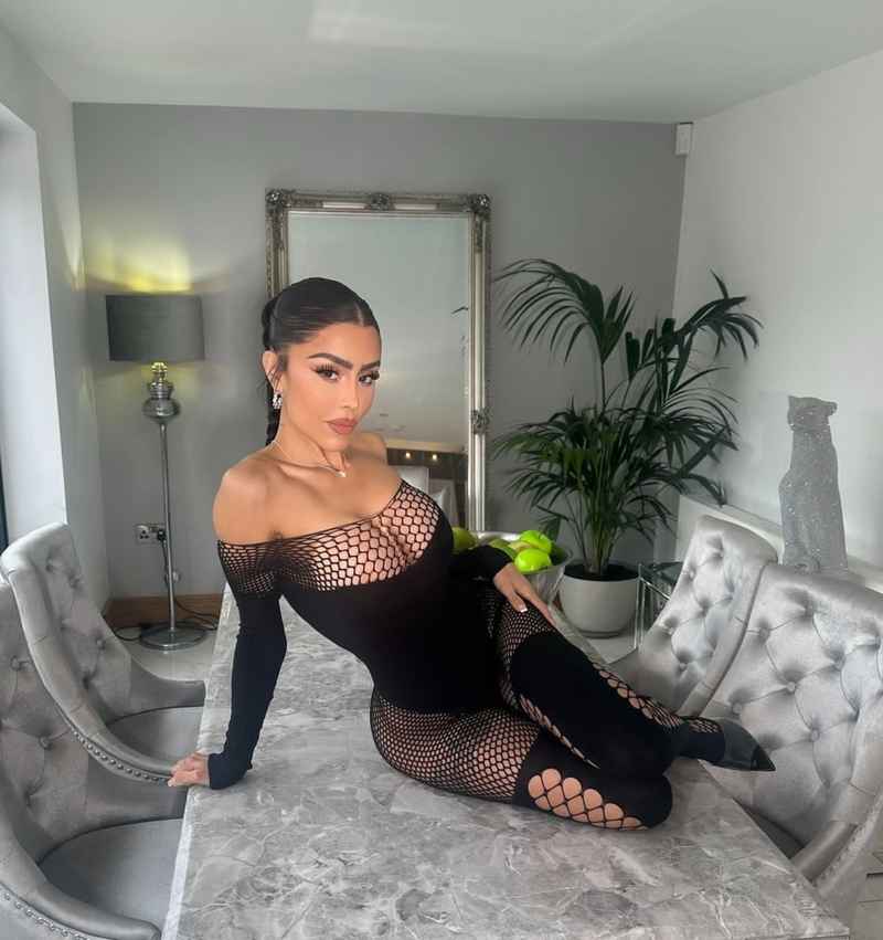 Victoire - brunette