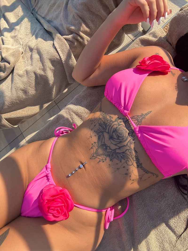 Gillian - outcall available