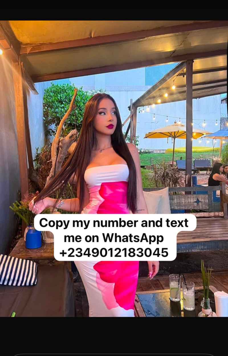 Odette - mature companion
