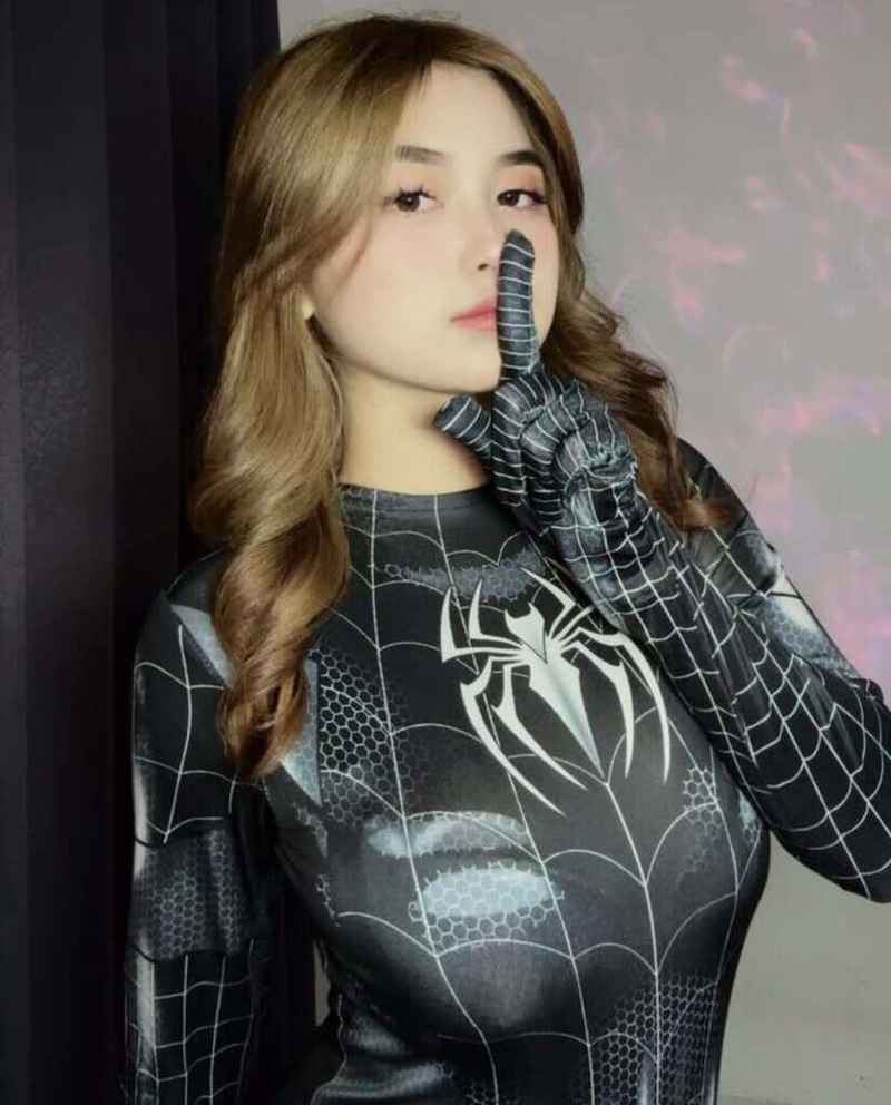 Mary - blonde