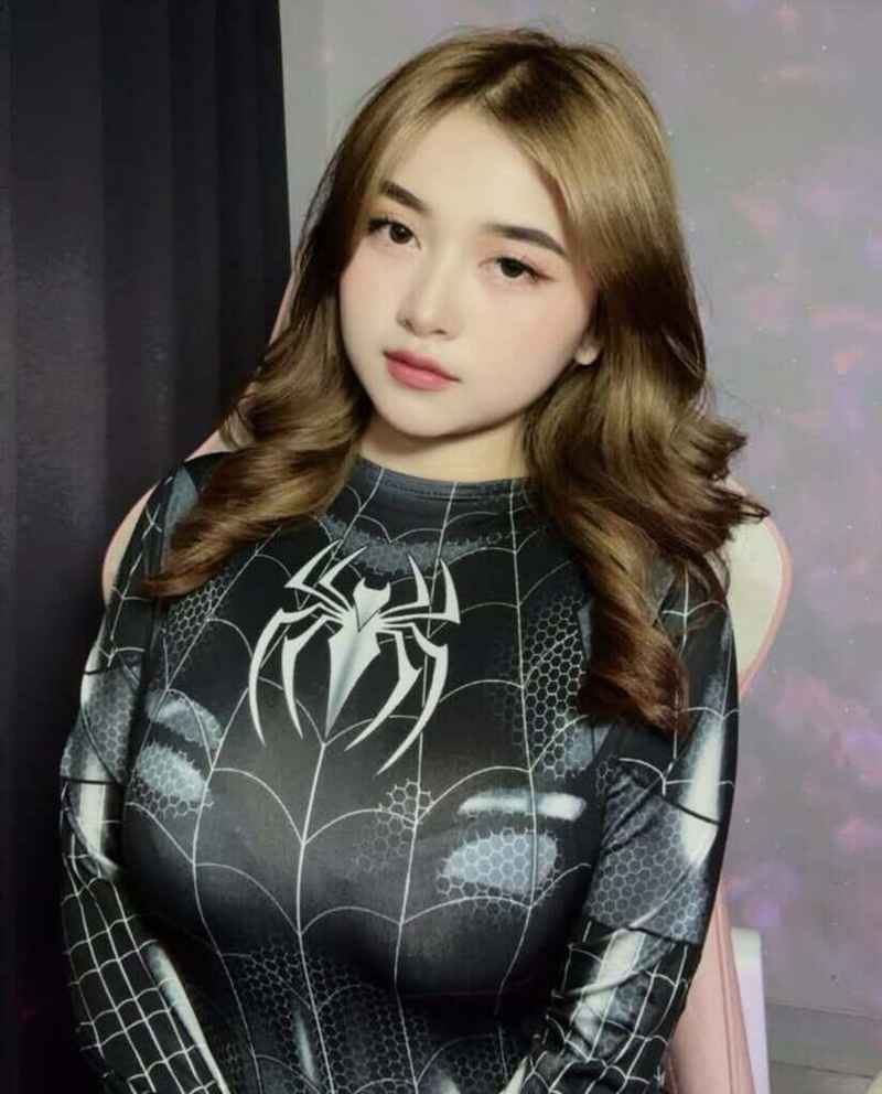 Moira - touring