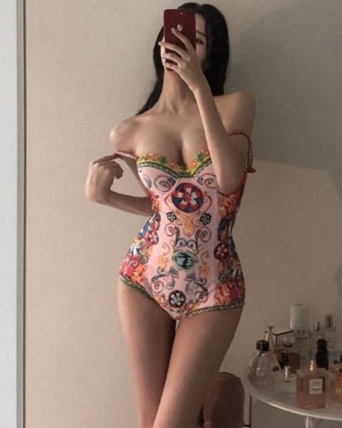 Rosette - outcall available