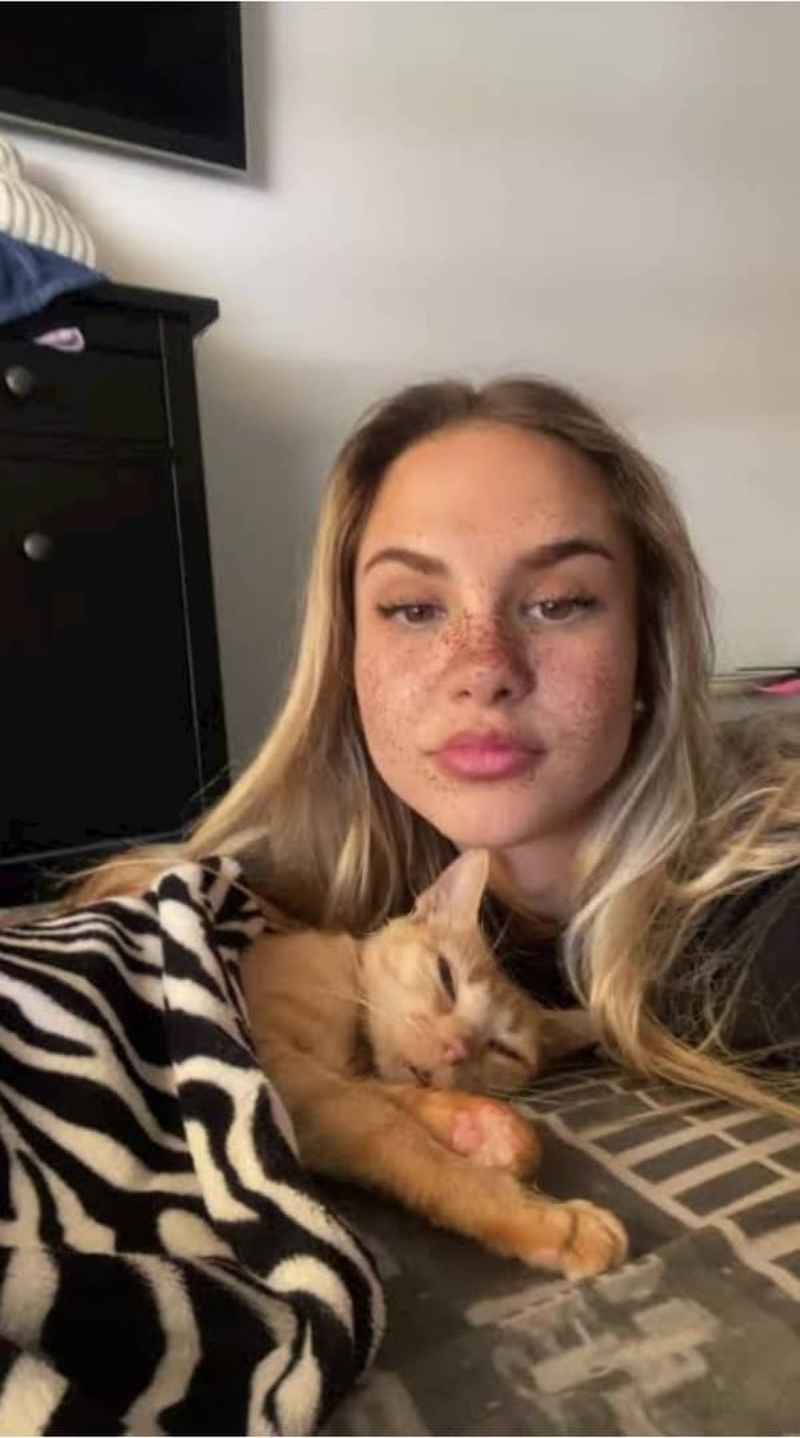 Briana - touring