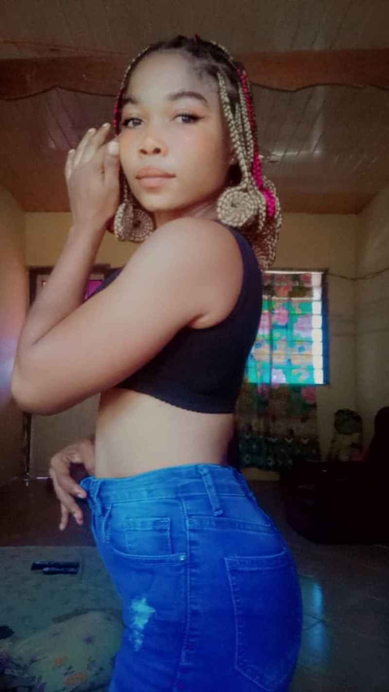 Sienna - outcall available