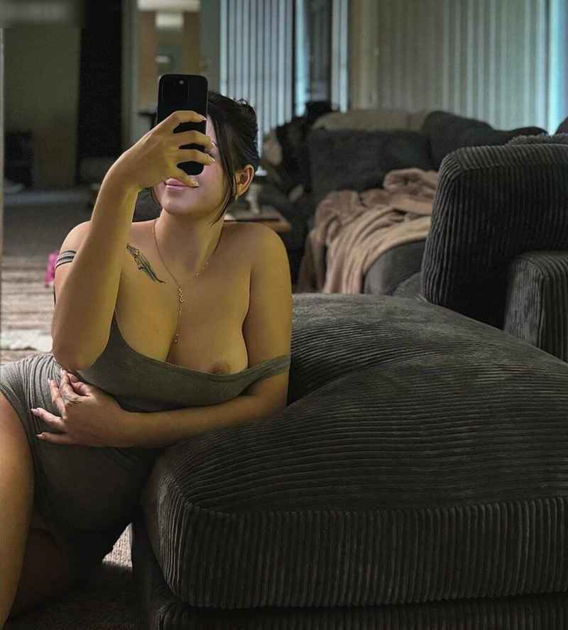 Sophie - curvy