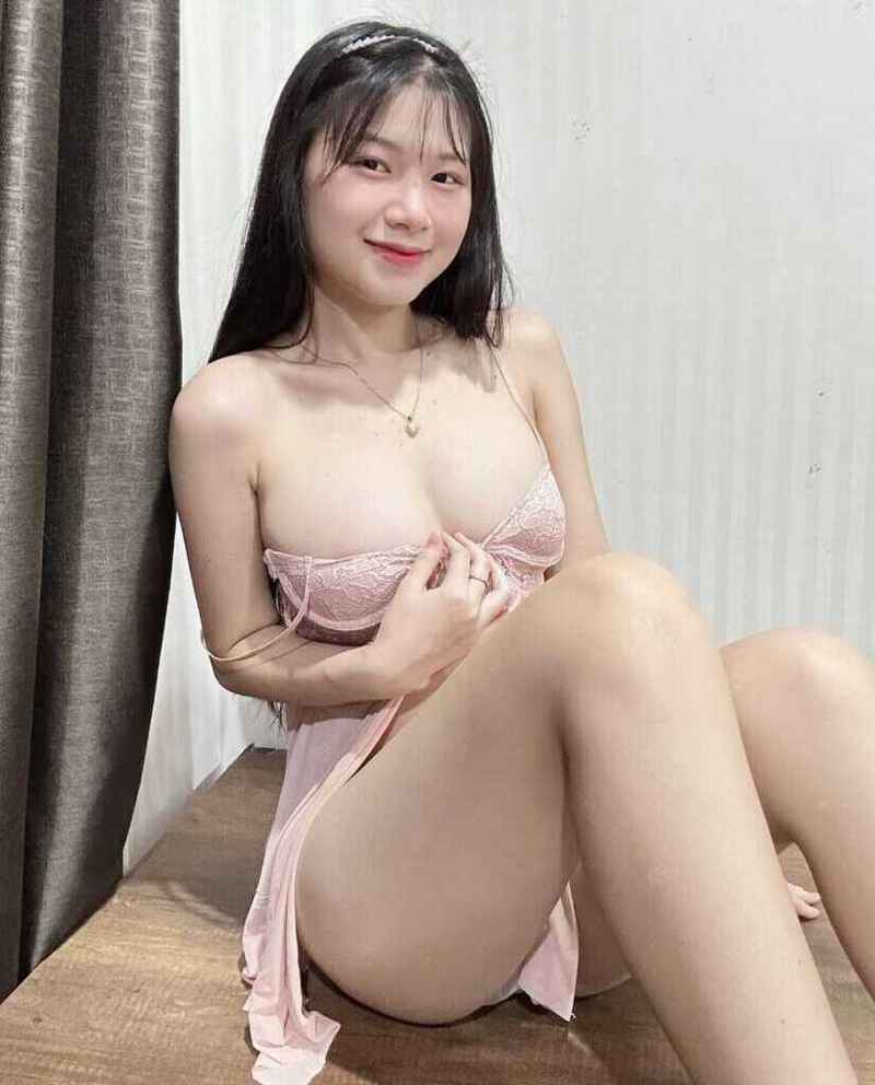 Lorraine - incall tonight