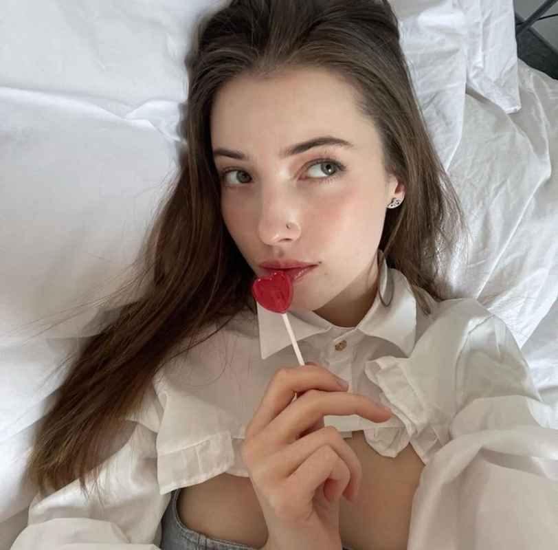 Felicite - local girl