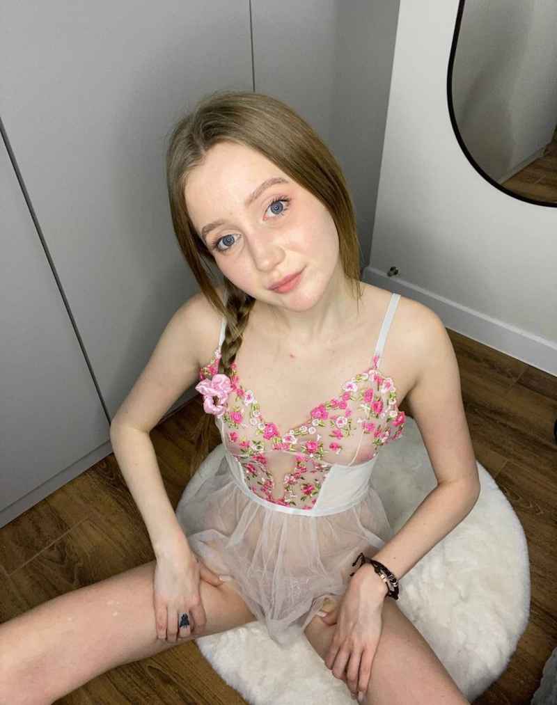 Emma - new in town
