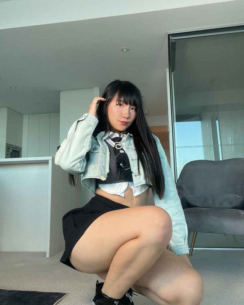 Salome - brunette