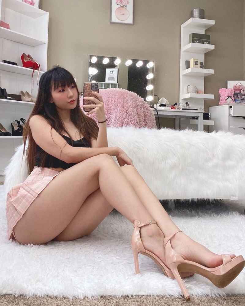 Kerri - visiting