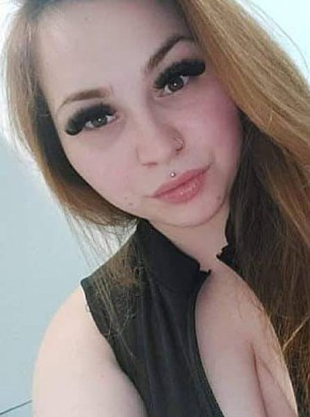 Renee - blonde